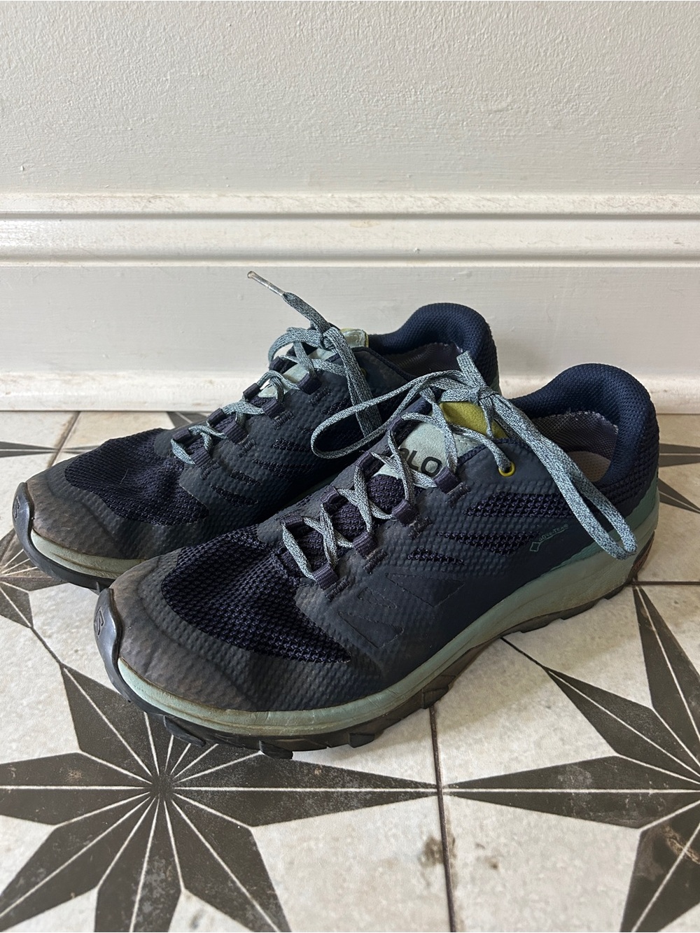 Salomon gore-tex waterproof navy and green hiking shoes